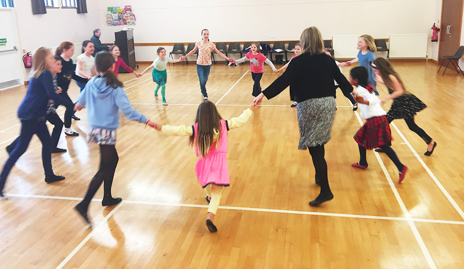 RSCDS Edinburgh Branch taster session for children